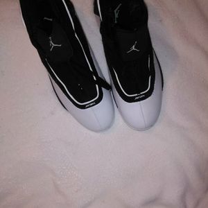 Air Jordans made for Charles Woodson